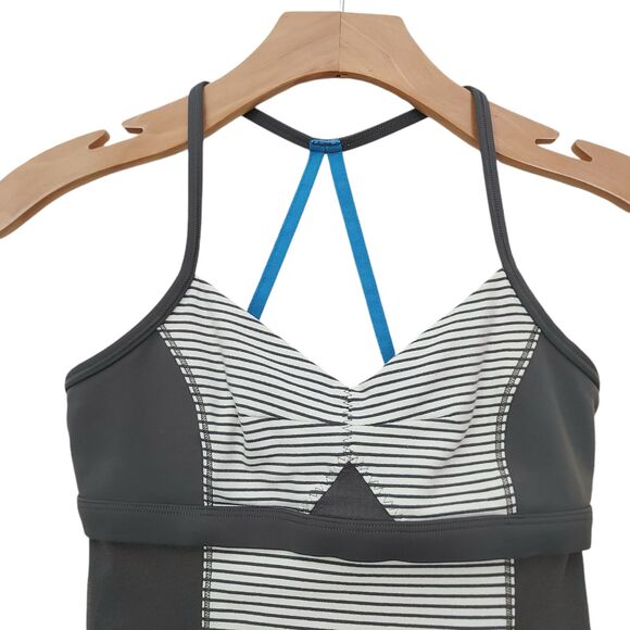 Lululemon Bend & Flow Tank Womens 2 Gray Striped Breathable Yoga Athletic Gym - Picture 4 of 9